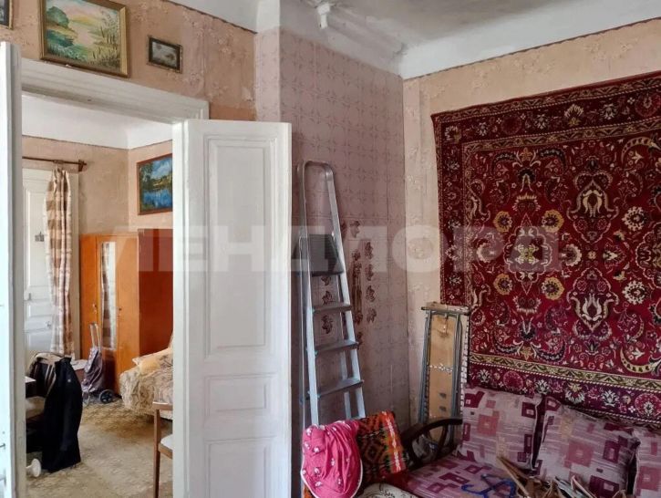 2-комн квартира улица 18-я Линия, 64