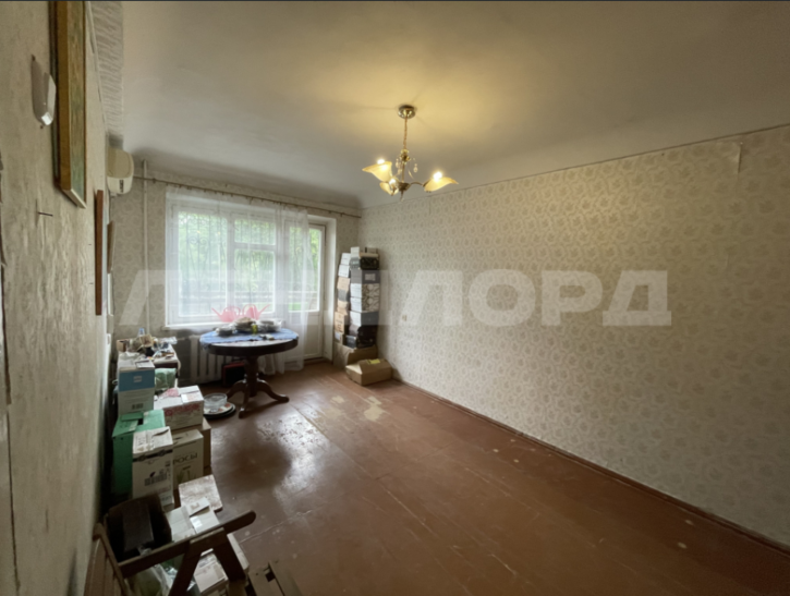 2-комн квартира улица Добровольского, 3/1