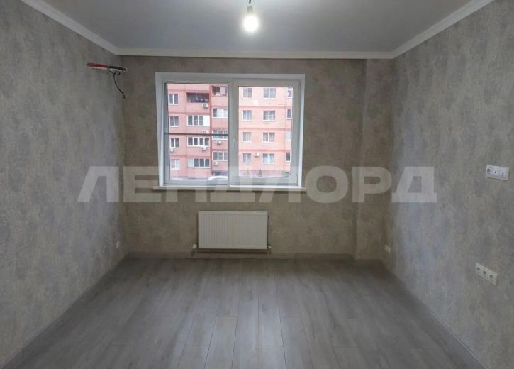 2-комн квартира улица Шаповалова, 1Д