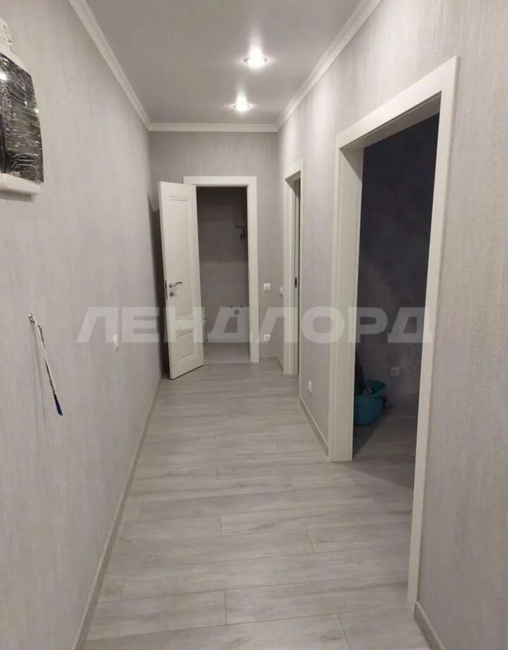 2-комн квартира улица Шаповалова, 1Д
