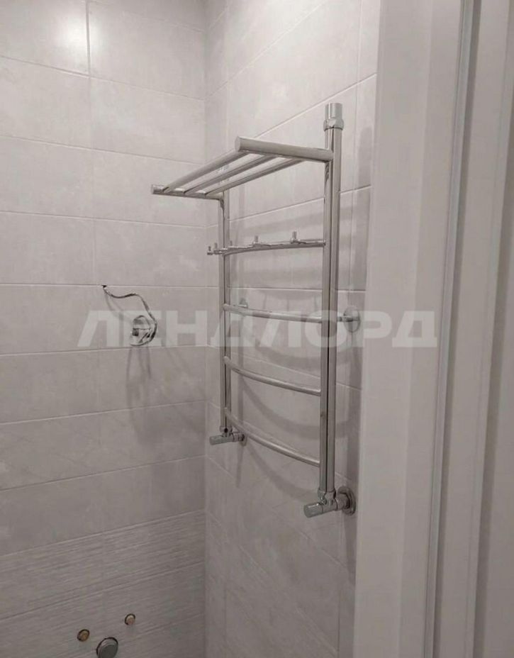 2-комн квартира улица Шаповалова, 1Д