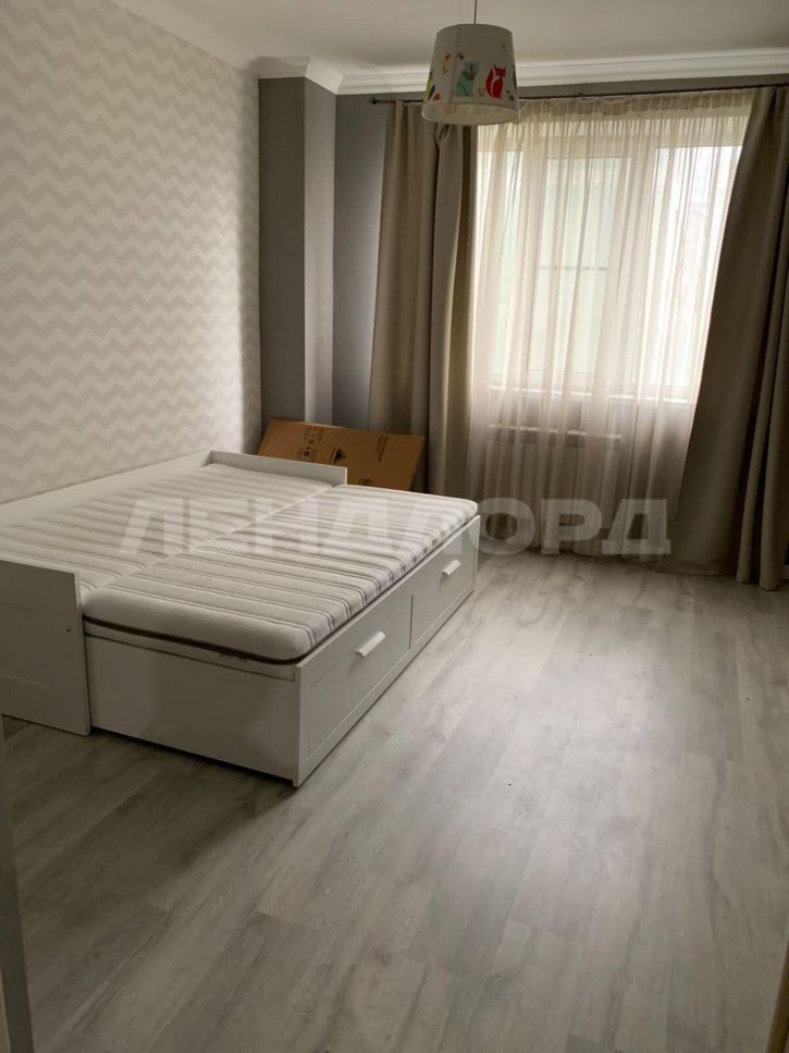 2-комн квартира проспект Королёва, 2/3