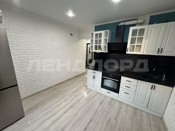 1-комн квартира улица Платона Кляты, 5