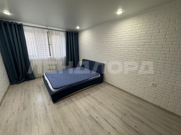 1-комн квартира улица Платона Кляты, 5