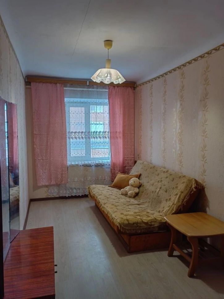 3-комн квартира Сержантова ул., 9А