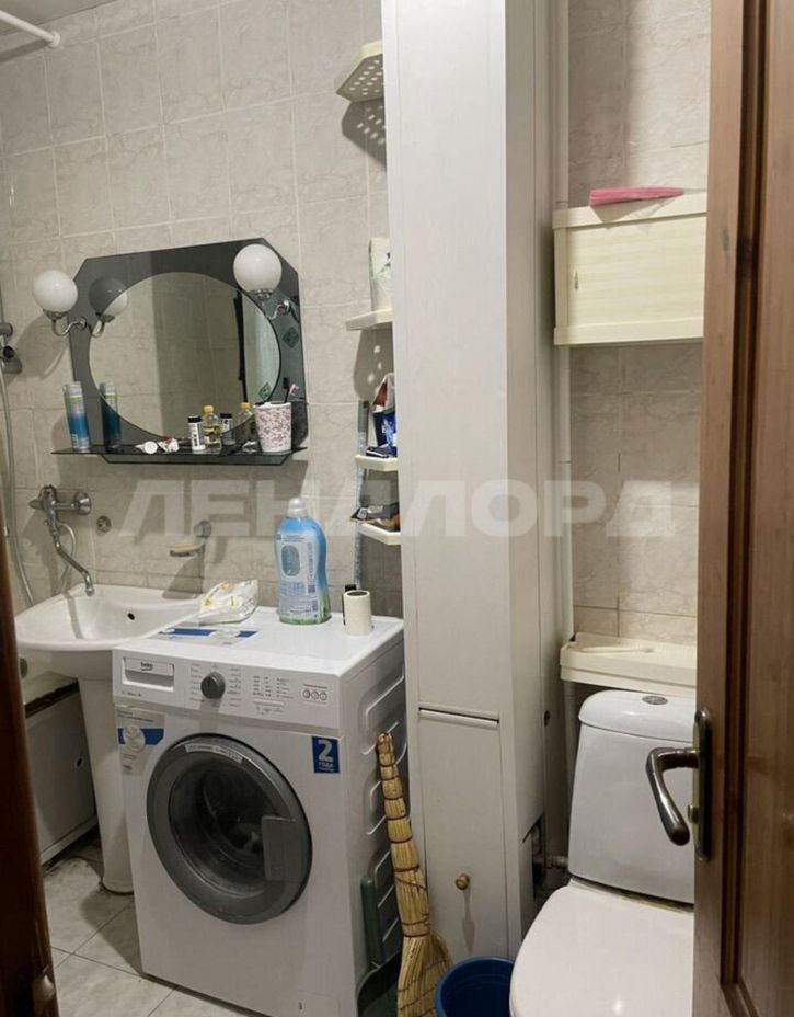 2-комн квартира проспект Королёва, 8