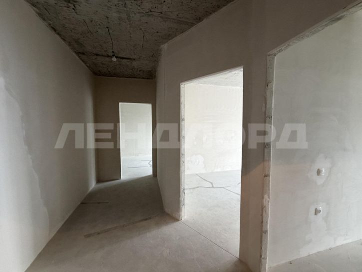 2-комн квартира улица Бориса Слюсаря, 23с1