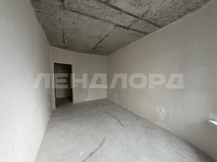 2-комн квартира улица Бориса Слюсаря, 23с1