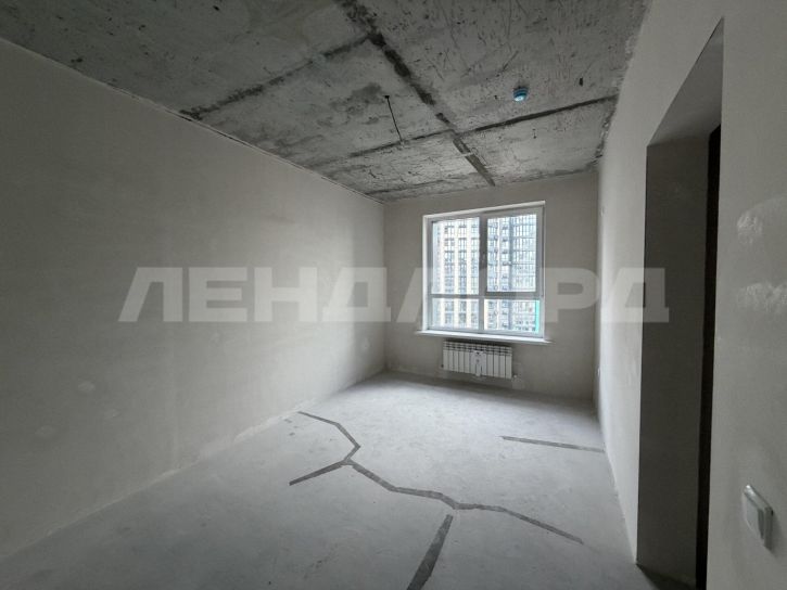 2-комн квартира улица Бориса Слюсаря, 23с1