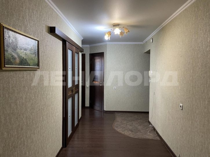 3-комн квартира улица Ерёменко, 87/3