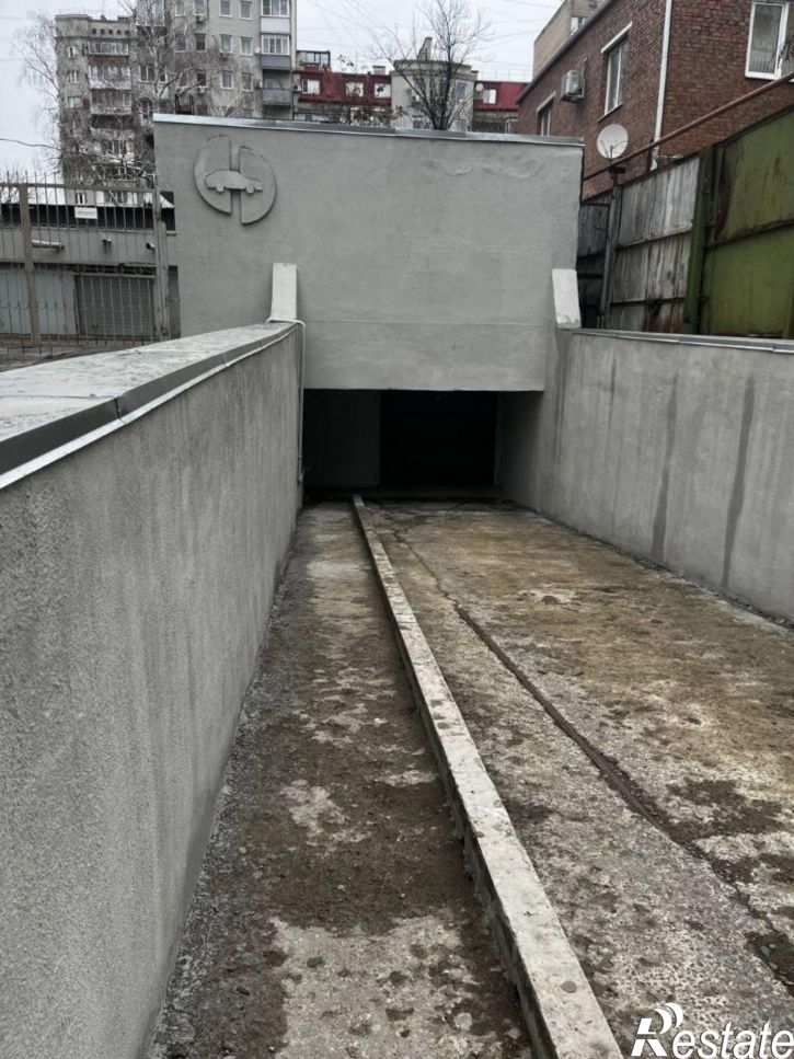 Гараж/парковка улица Тельмана, 9,  д. 9