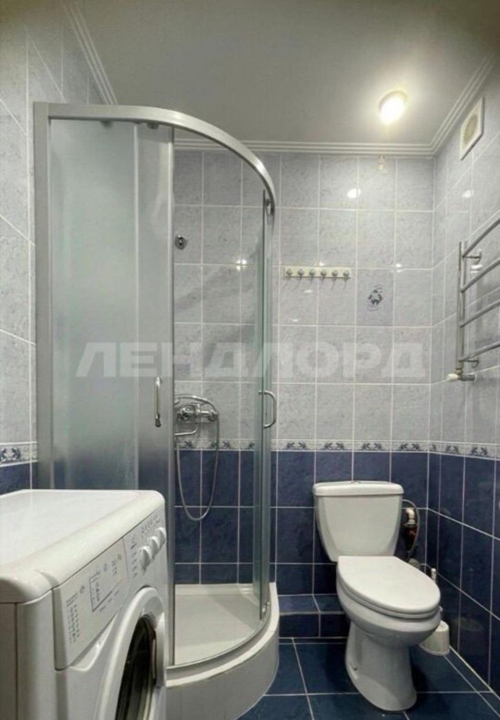 1-комн квартира улица 12-я Линия, 26