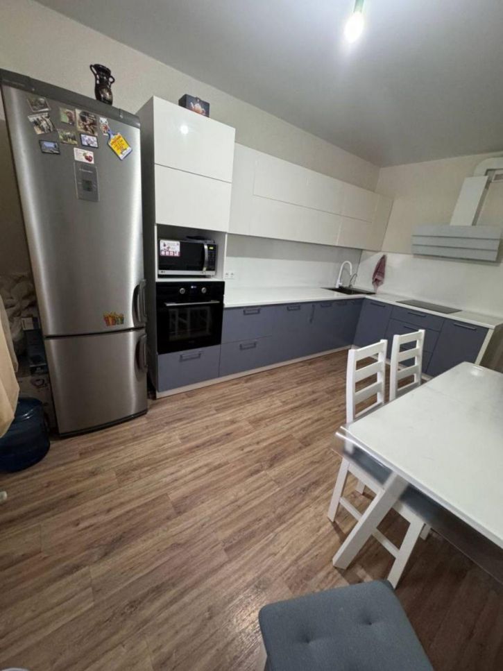 3-комн квартира Белоусова пер, 8