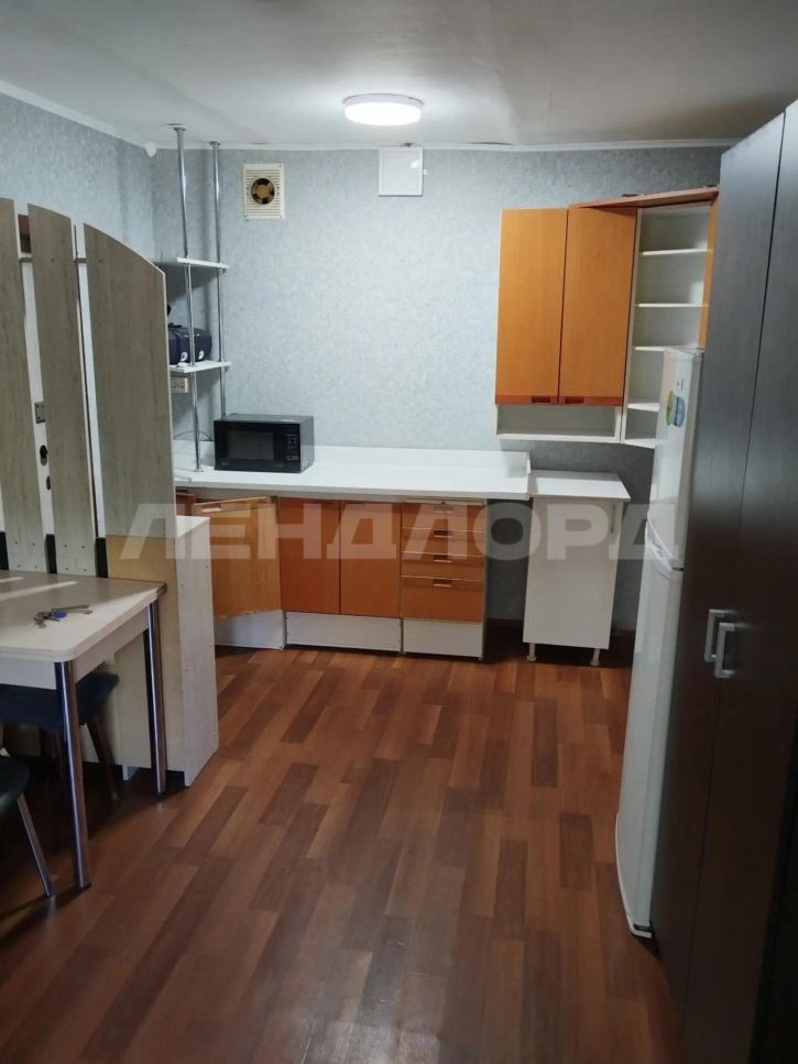 Комната Днепровский переулок, 115/2