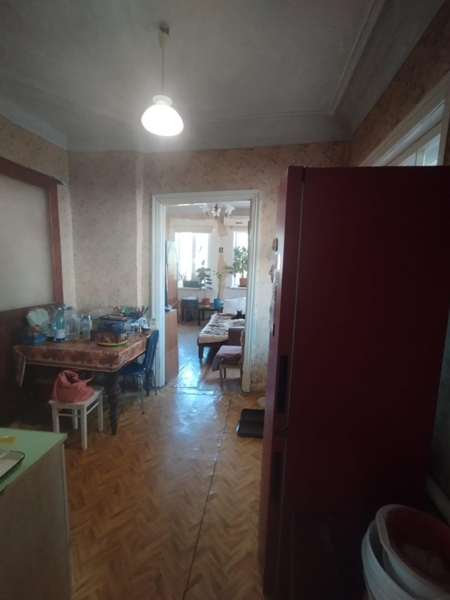 Купить квартиру за 2 700 000 рублей на 7-я линия ул., 44