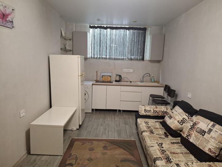 Студия Доватора ул., 235