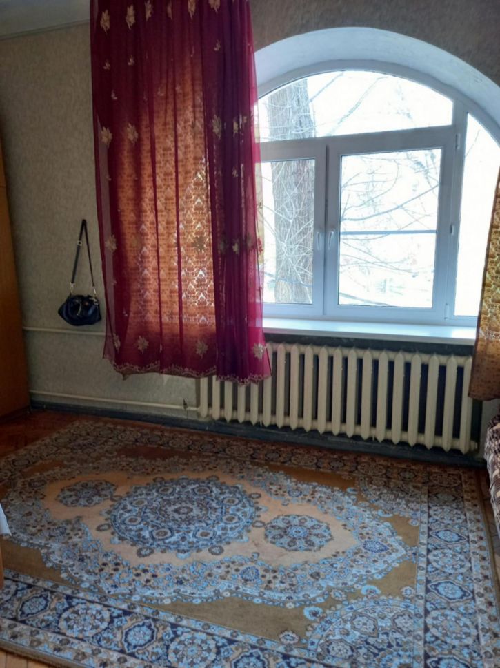 2-комн квартира 1-й Конной Армии ул., 12