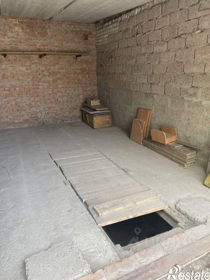 Гараж/парковка Дебальцевская улица, 23,  д. 23