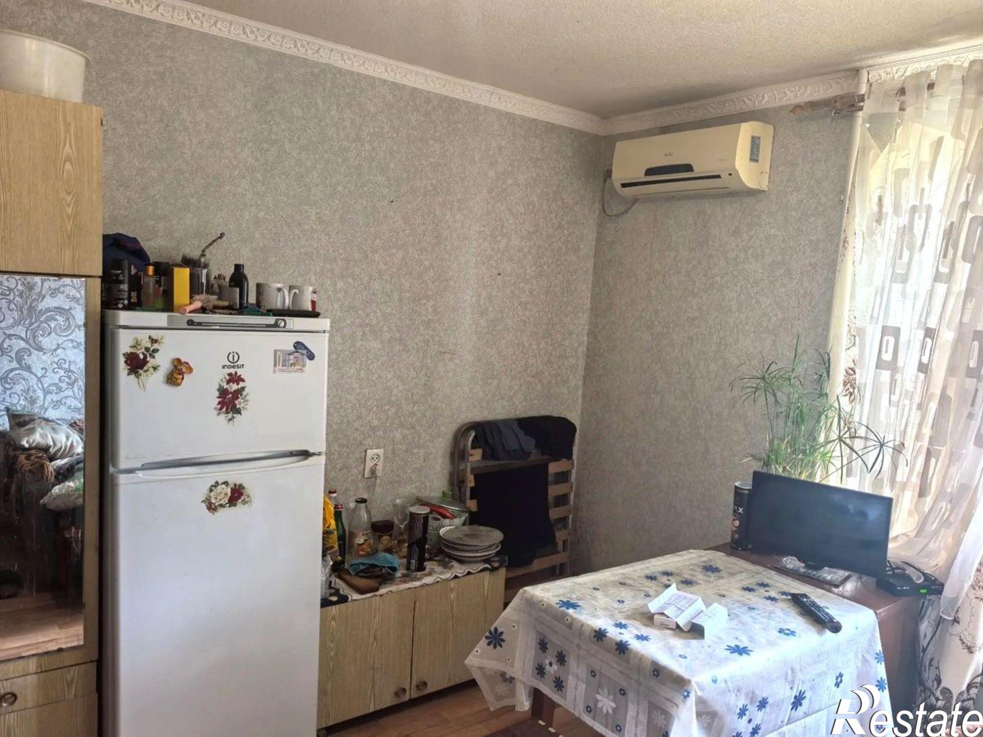 Купить комнату за 1 000 000 рублей на ул Каширская, 8