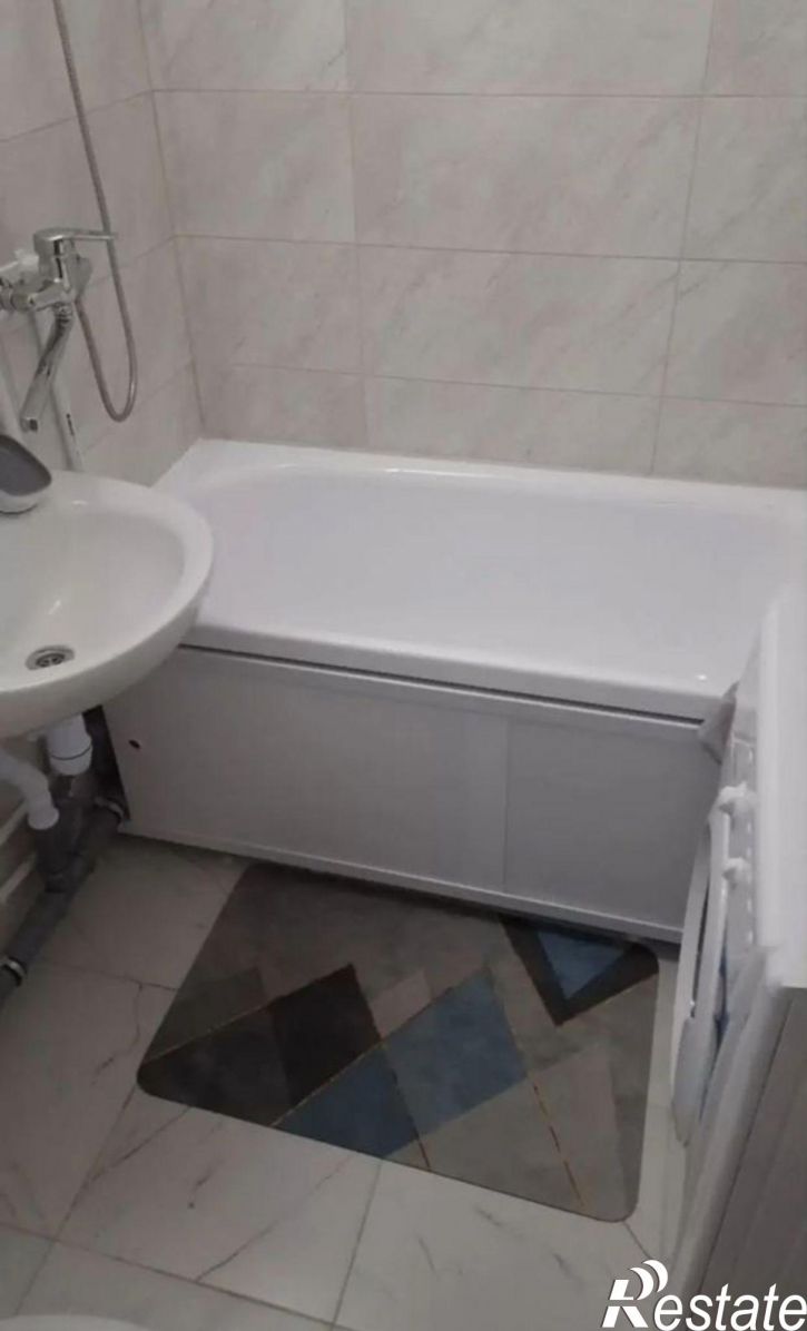 1-комн квартира Дмитрия Петрова ул, 9