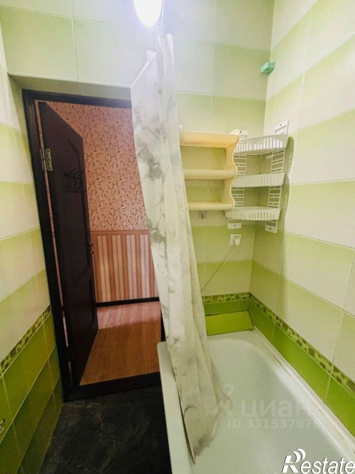 Комната улица Малюгиной, 220,  д. 220