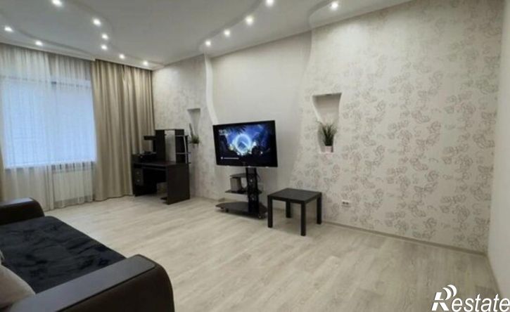 2-комн квартира Сказочная улица, 42,  д. 42
