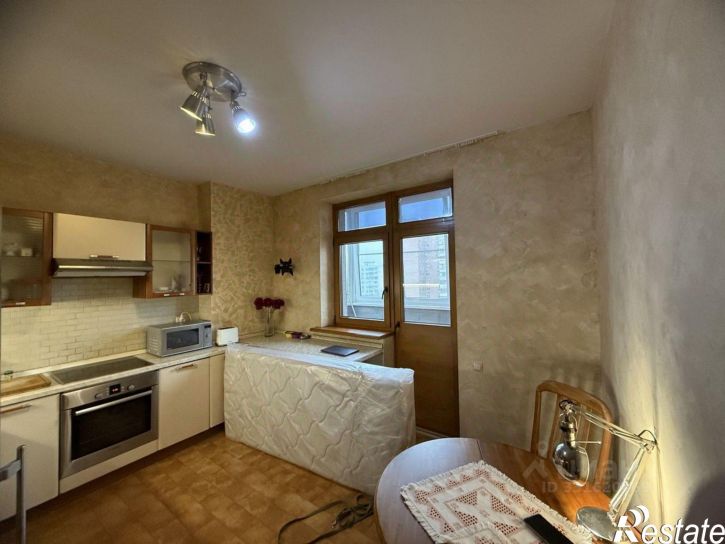 3-комн квартира улица 339-й Стрелковой Дивизии, 12Д,  д. 12Д