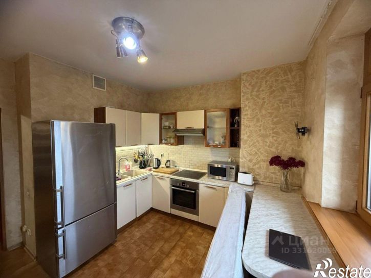 3-комн квартира улица 339-й Стрелковой Дивизии, 12Д,  д. 12Д