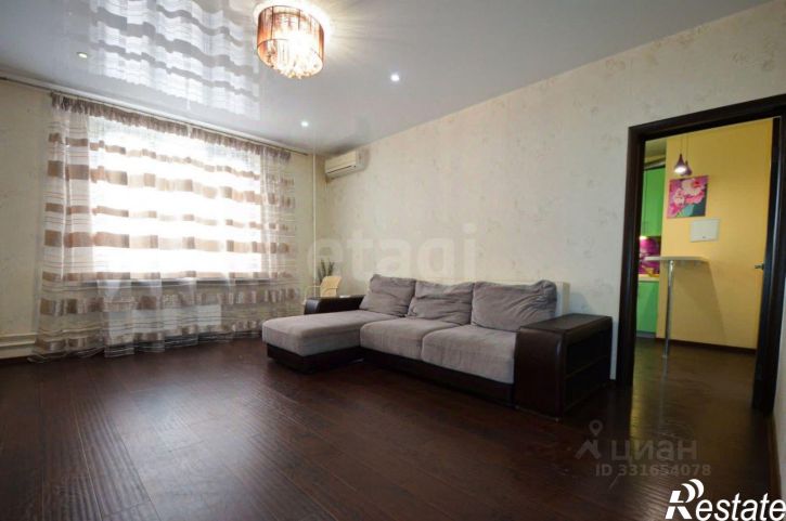 3-комн квартира улица Жданова, 23,  д. 23