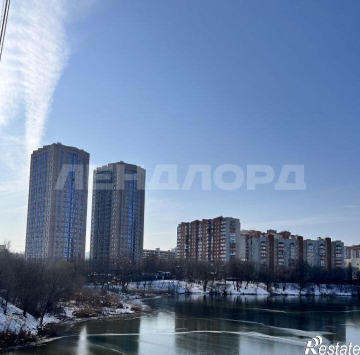 Студия проспект Космонавтов, 1В