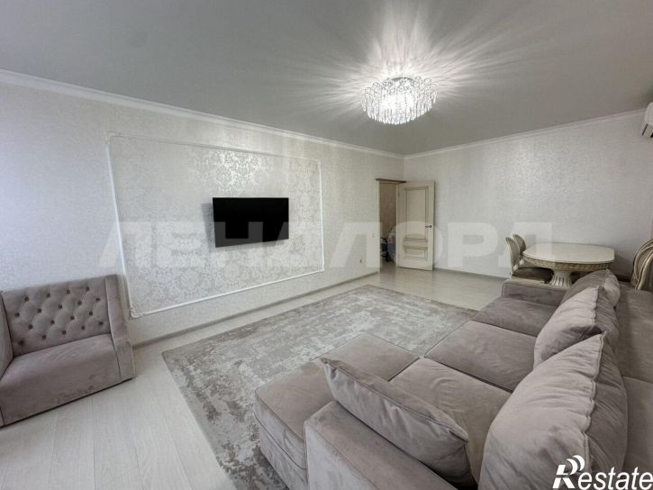 2-комн квартира улица 35-я Линия, 83/75