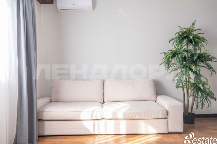 1-комн квартира проспект Космонавтов, 35/20Б