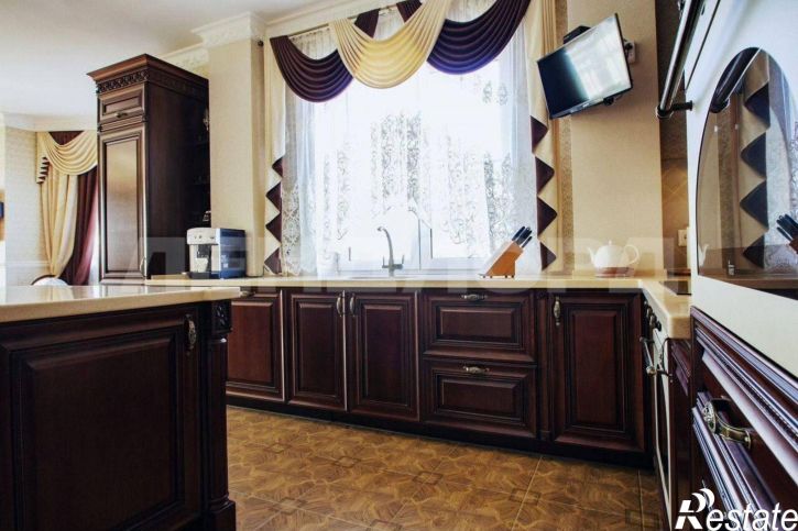 2-комн квартира улица Мясникова, 50/31