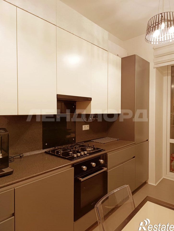 3-комн квартира Буденновский проспект, 90/133