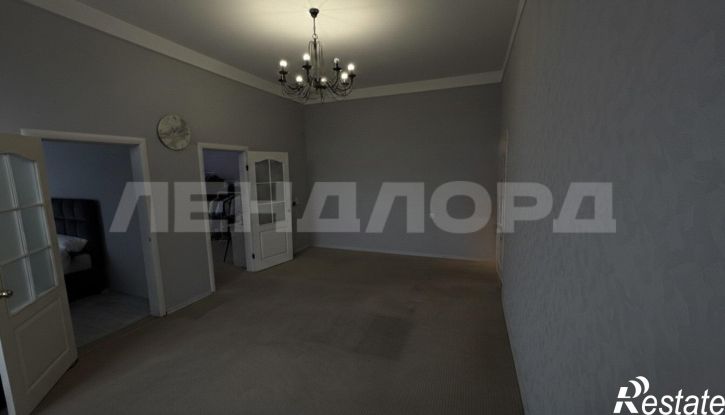 3-комн квартира проспект Соколова, 33/135