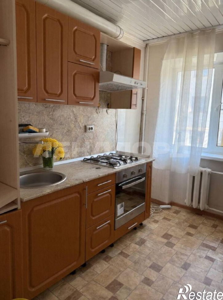 2-комн квартира улица Смены, 17