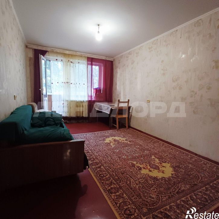 3-комн квартира улица Зорге, 54