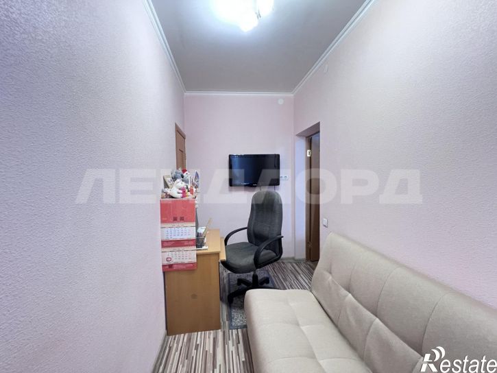 2-комн квартира улица 4-я Линия, 52
