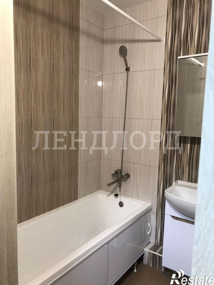 1-комн квартира улица 35-я Линия, 83/75