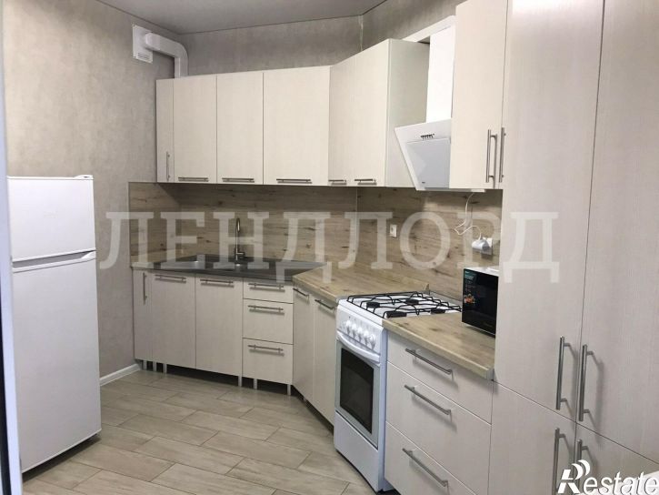 1-комн квартира улица 35-я Линия, 83/75
