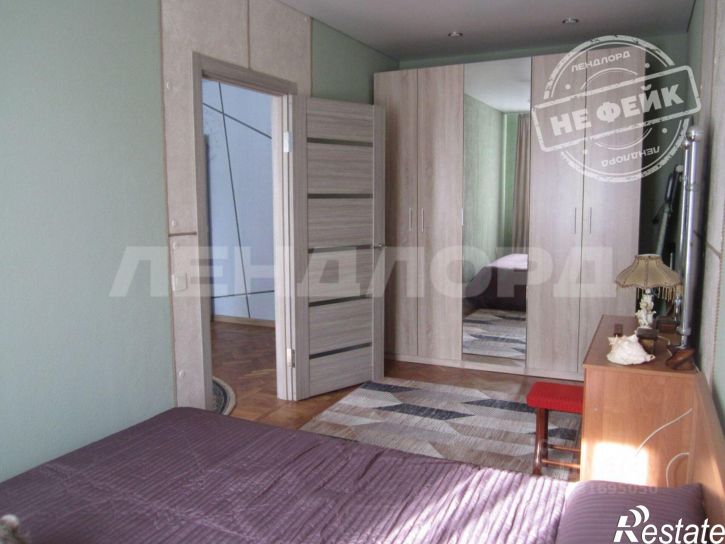 2-комн квартира ул 8-я линия, 3,  д. 3