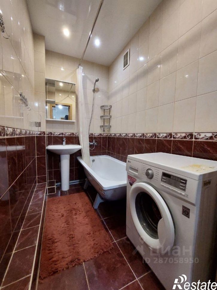 2-комн квартира ул Жмайлова, 4 2,  д. 4 2,  к. 2