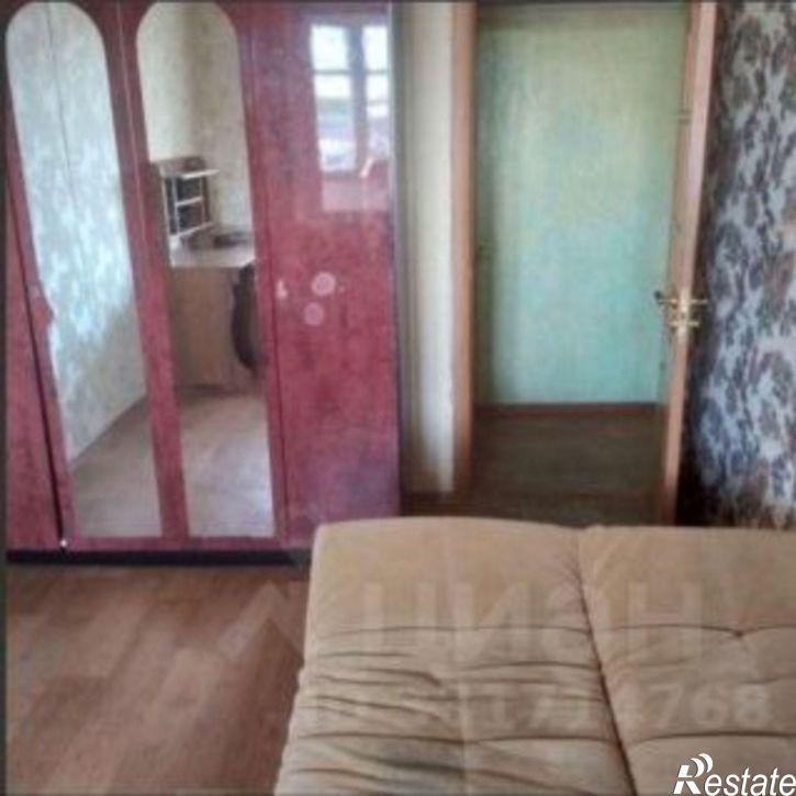 2-комн квартира б-р Комарова, 12,  д. 12