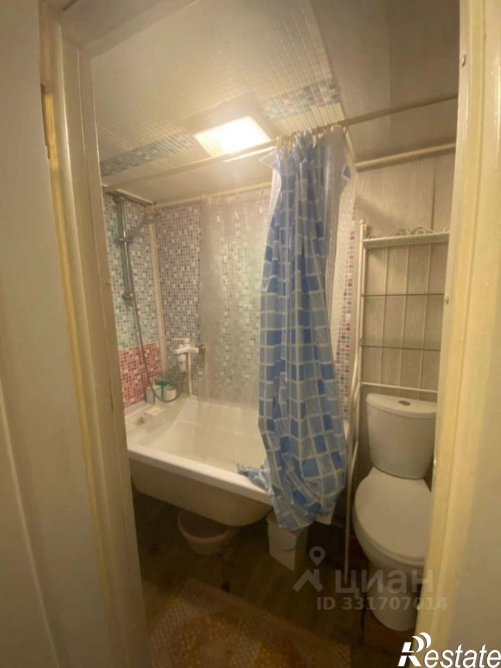 2-комн квартира ул 11-я линия, 65,  д. 65