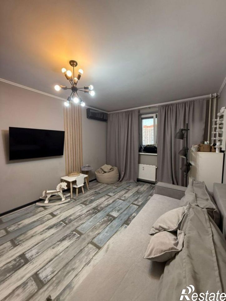 2-комн квартира Платона Кляты ул, 5