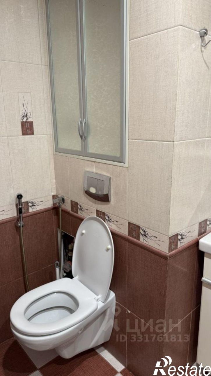 2-комн квартира ул Жмайлова, 4 10,  д. 4 10,  к. 10