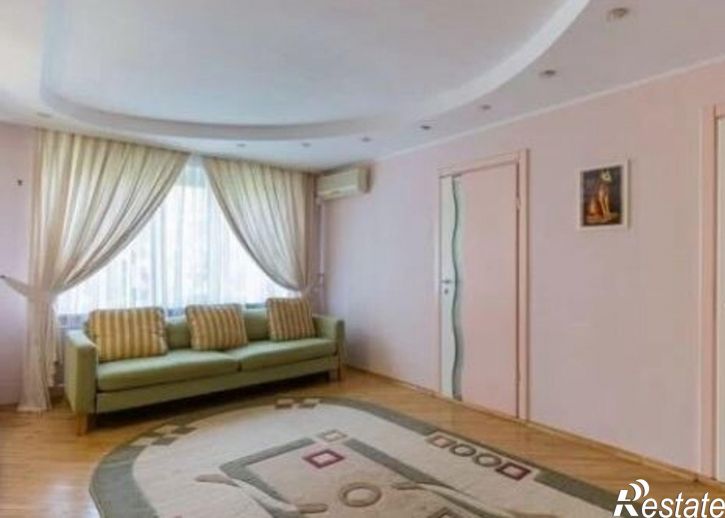 3-комн квартира ул Пушкинская, 181/1,  д. 181/1
