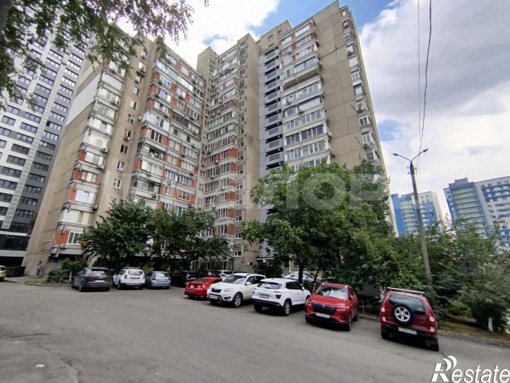 3-комн квартира Грибоедовский переулок, 2