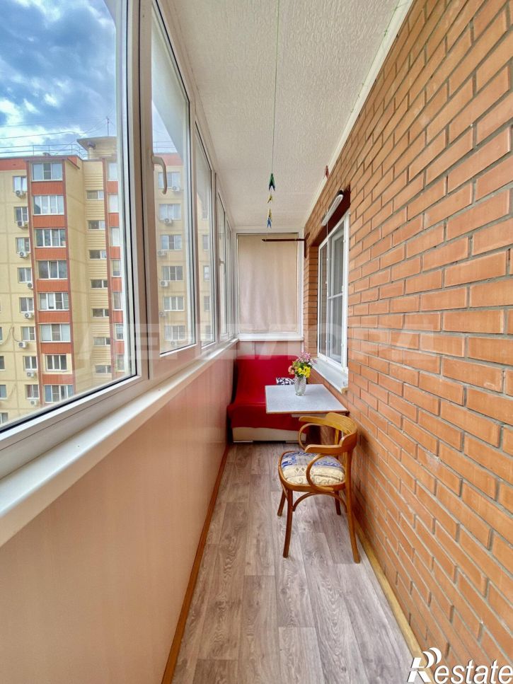 1-комн квартира улица Жмайлова, 4/5