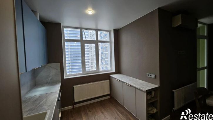 3-комн квартира Привокзальная пл., 3, к 1